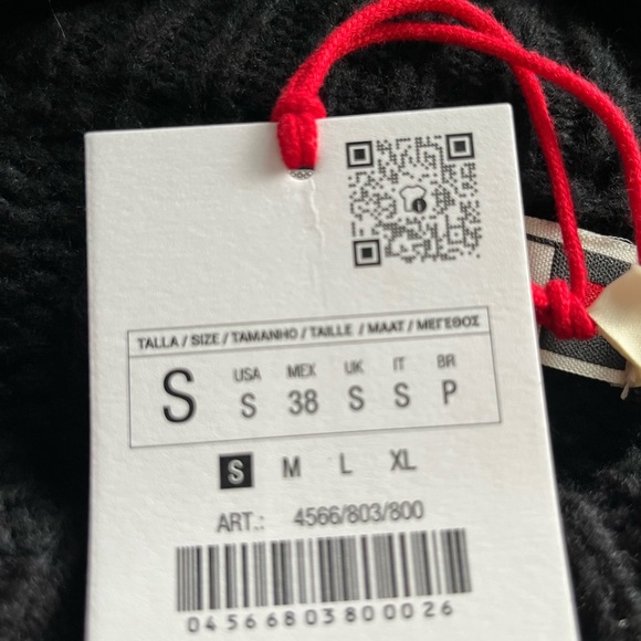 BRAND NEW ZARA SRPLS chunky cable knit sweater with holes - mens size small - Picture 3 of 4